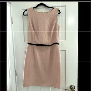 The Limited Sleek and sexy sleevless dress